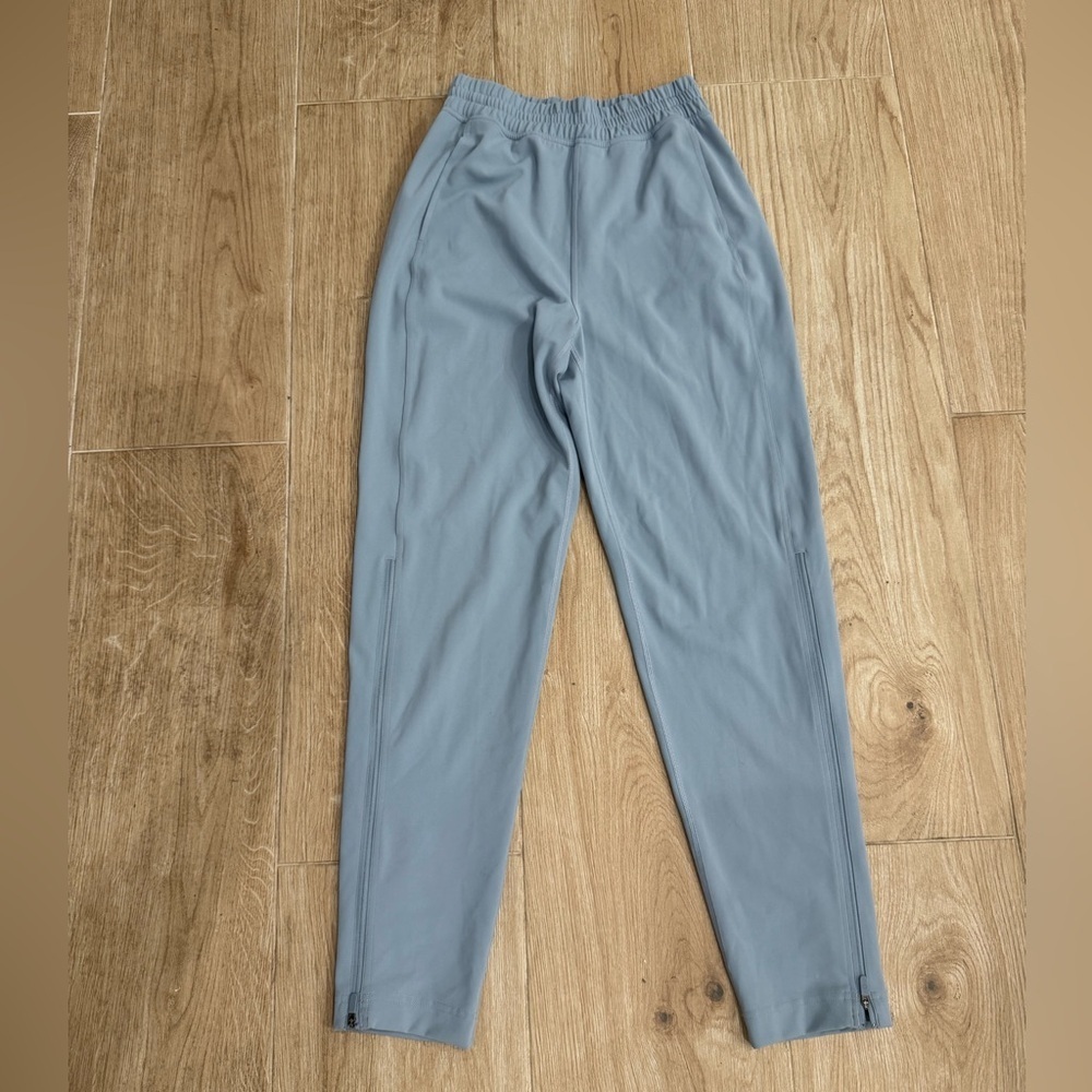 Lululemon Everlux High-Rise Zip-Leg Track Pant - Picture 6 of 8